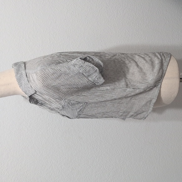 Sim & Sam Striped Semi Cropped Button Down Casual Top Size Small - Picture 4 of 9